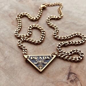 Gold Tone Triangle Pendant Necklace Black Enamel Adjustable 17.5–19.5” New
